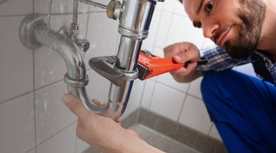 Local expert plumbing services in Vansant, VA
